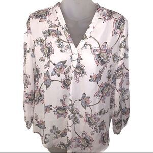 ‎Adrienne Vittadini V-Neck 3/4 Sleeve Blouse